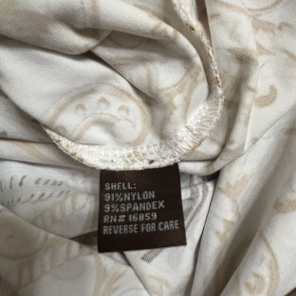 J. McLaughlin Cream and Brown Patterned Blouse - Picture 6 of 7